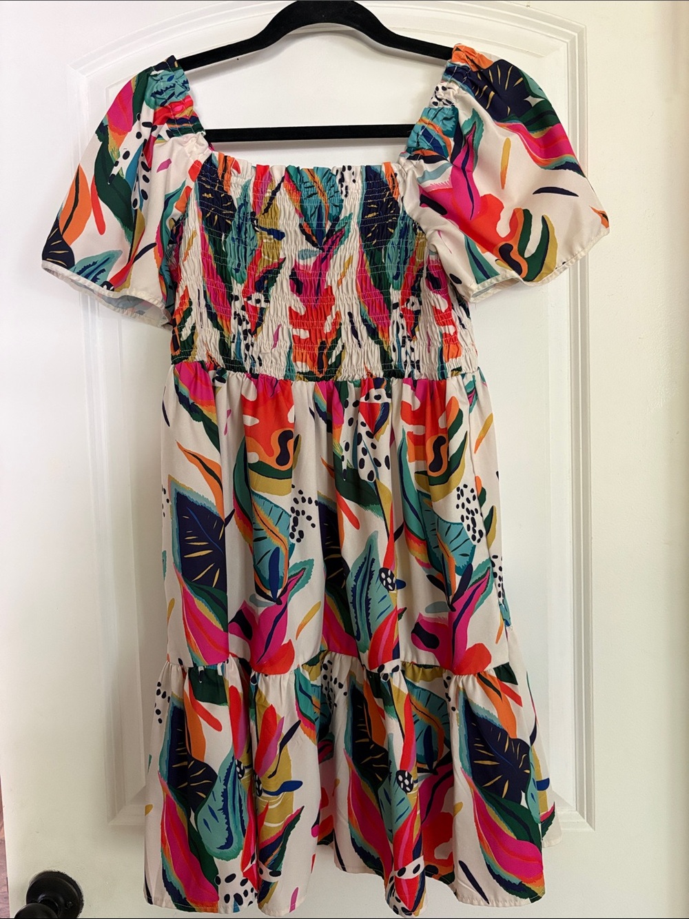 Women' Multicolor Tropical Print Smocked Dress